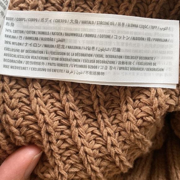 Abercrombie And Fitch Knitted Tank - Picture 6 of 8